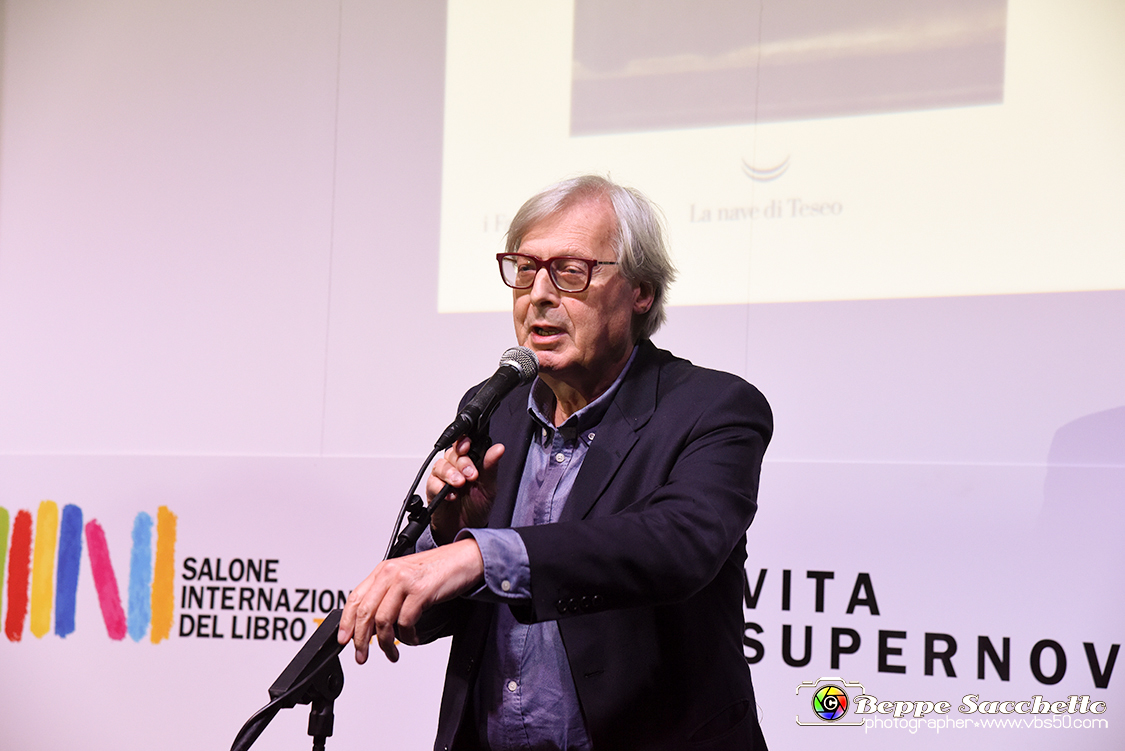VBS_1168 - Salone del Libro di Torino - 33.ma edizione - 16 Ottobre 2021.jpg